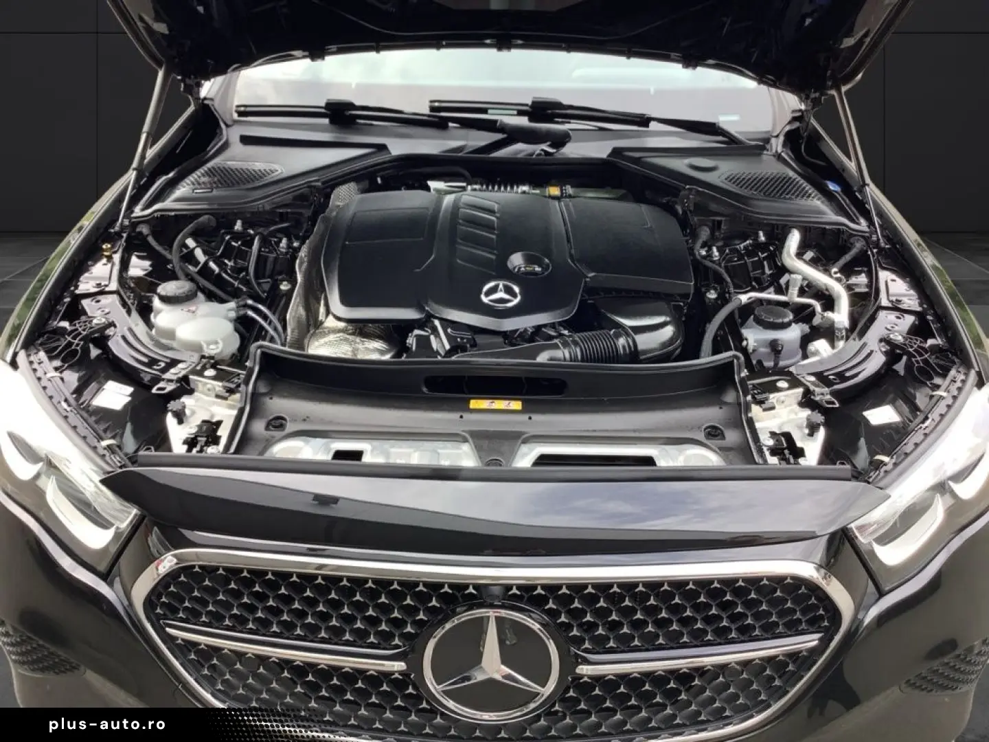 MERCEDES-BENZ E 220 d Avantgarde LED Distronic