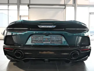 McLaren GT Serpentine Luxe Premium B&W Lift Panorama