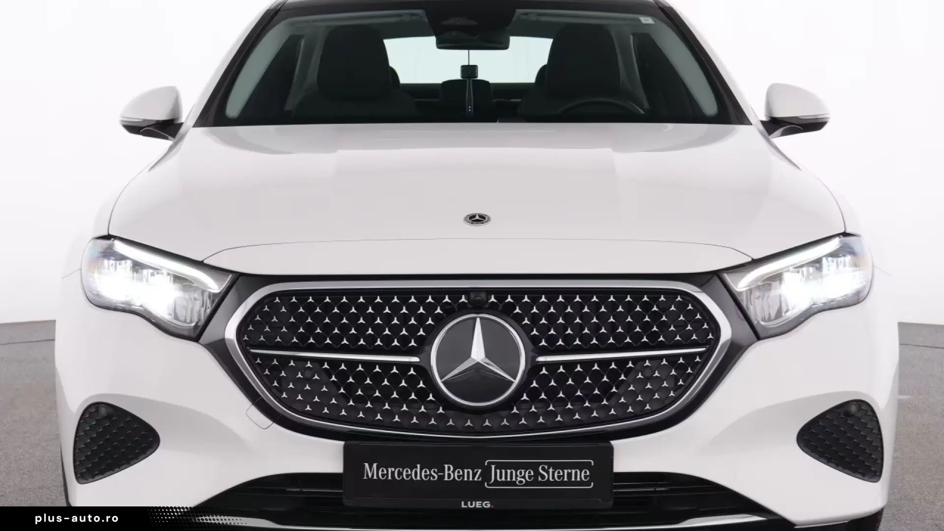 MERCEDES-BENZ E-Class 2025 — imagine 5