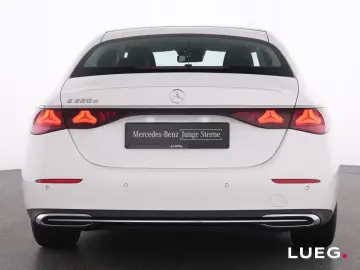 Mercedes-Benz E 220 d Avantgarde MBUX LED-HP Pano