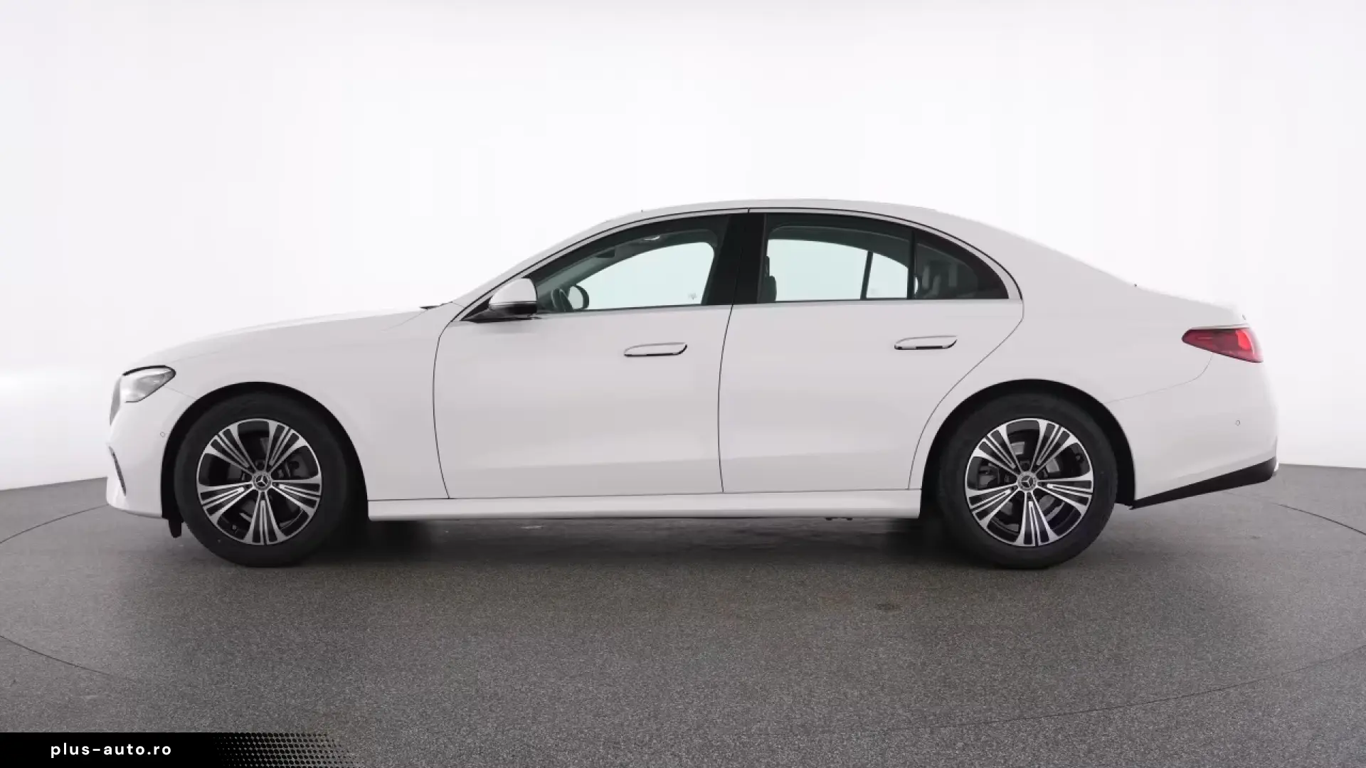 MERCEDES-BENZ E-Class 2025 — imagine 8