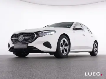Mercedes-Benz E 220 d Avantgarde MBUX LED-HP Pano