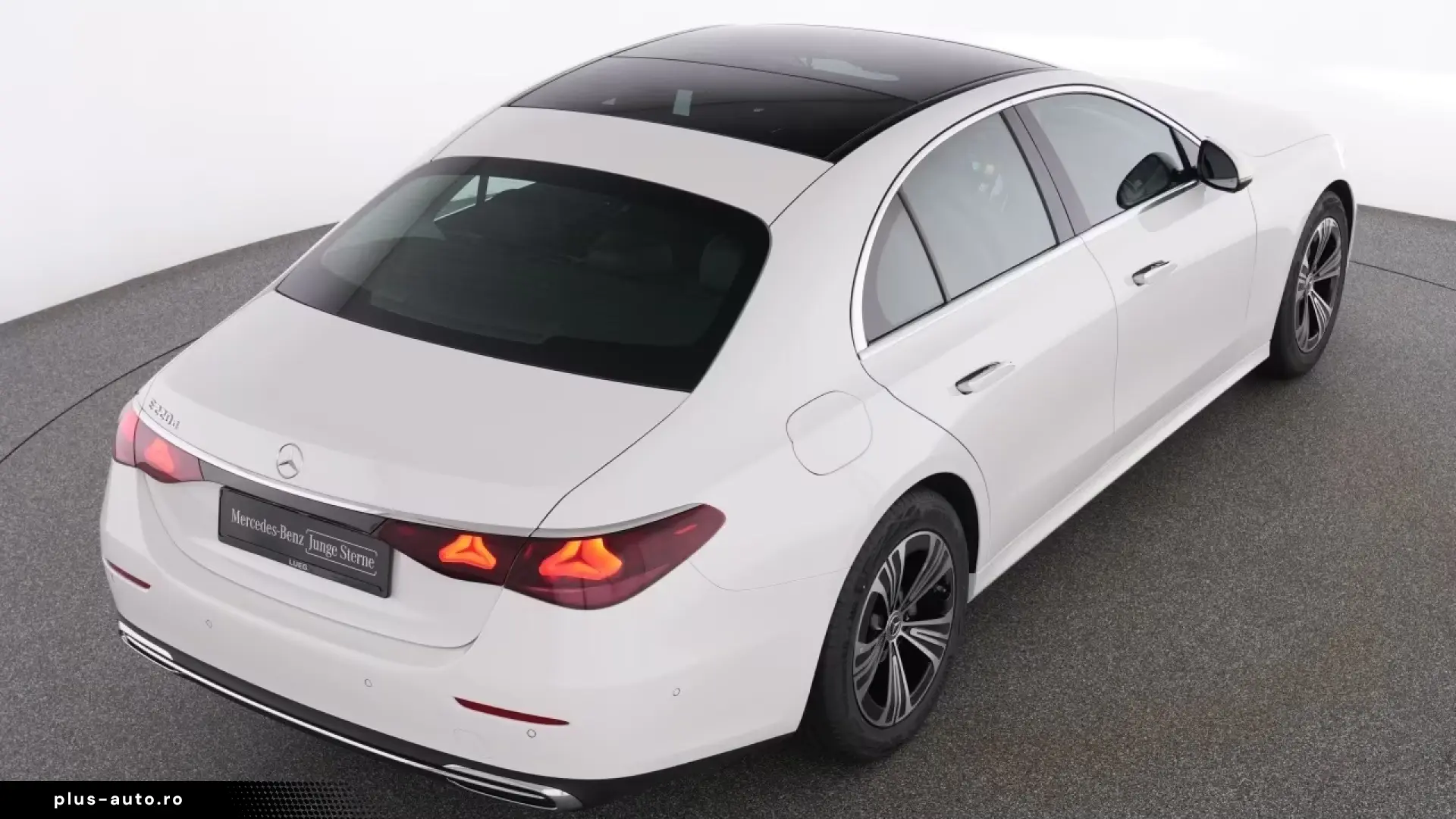 MERCEDES-BENZ E-Class 2025 — imagine 10