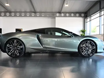 McLaren GTS Viridian Elite Bowers&Wilkins Ceramic Lift