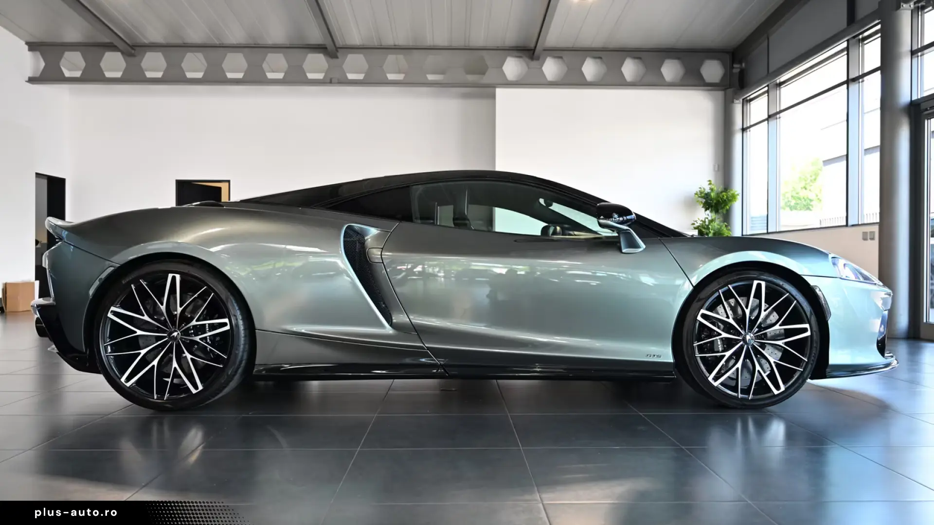 McLaren GTS Viridian Elite Bowers&Wilkins Ceramic Lift