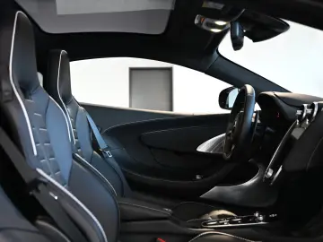 McLaren GTS Viridian Elite Bowers&Wilkins Ceramic Lift