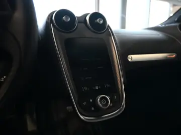 McLaren GTS Viridian Elite Bowers&Wilkins Ceramic Lift