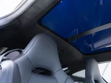 McLaren GT 4.0 V8   Matt Papaya Spark