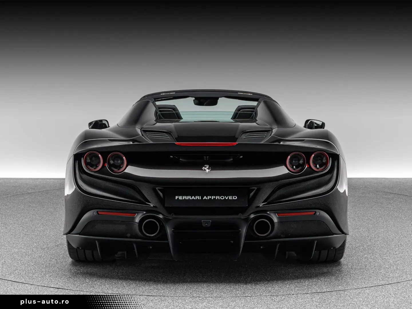 FERRARI F8 Spider