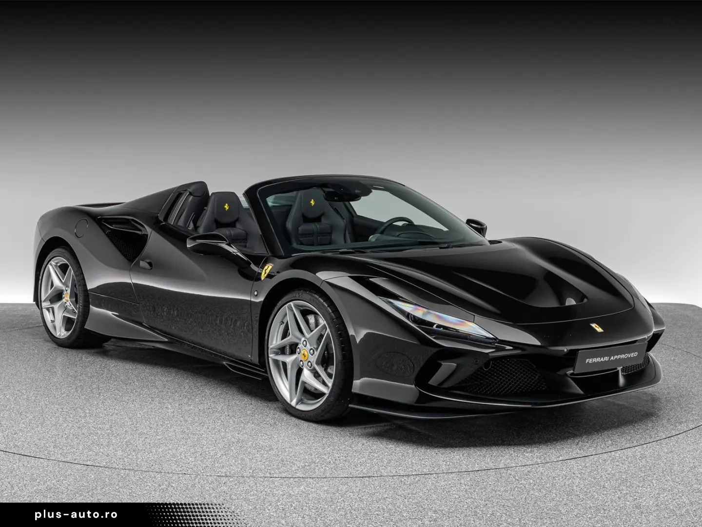 FERRARI F8 Spider