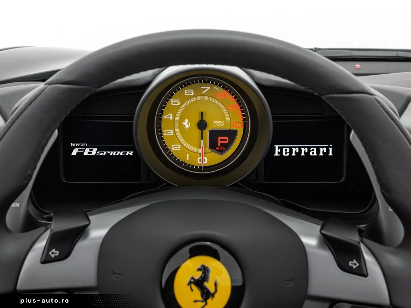 FERRARI F8 Spider
