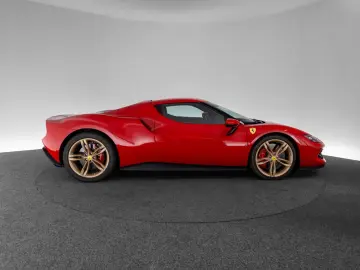 FERRARI 296 GTB