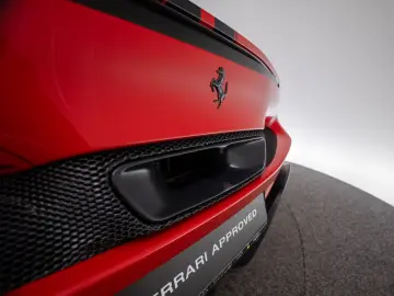 FERRARI 296 GTB