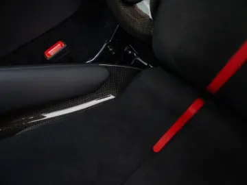 FERRARI 296 GTB