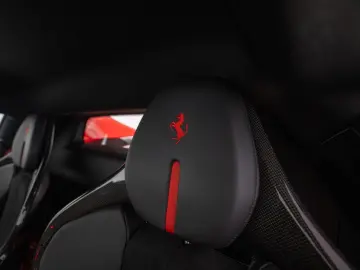FERRARI 296 GTB