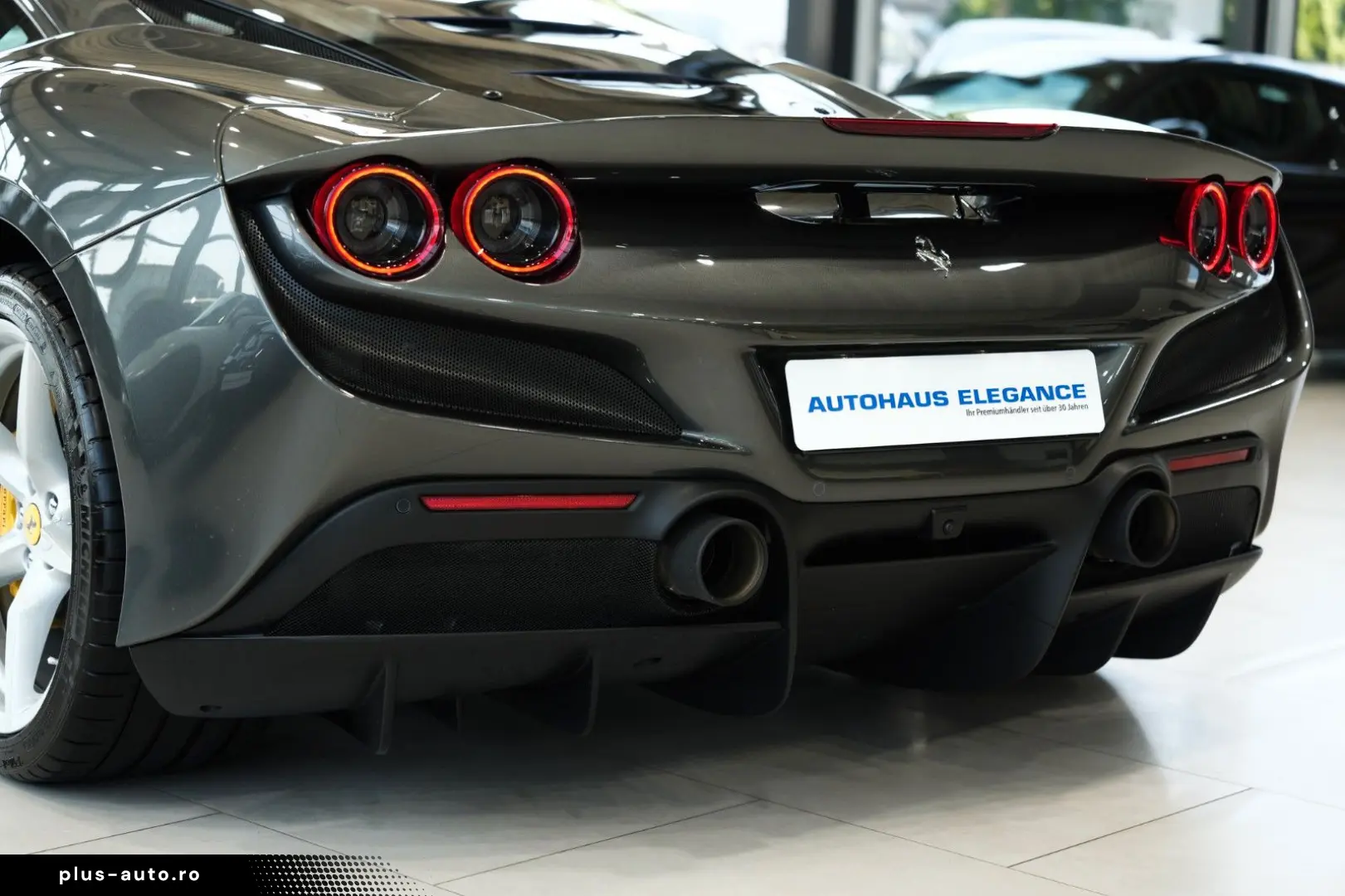 FERRARI F8 Tributo RACING-SEATS CARBON-LED PASS.-DISPLAY