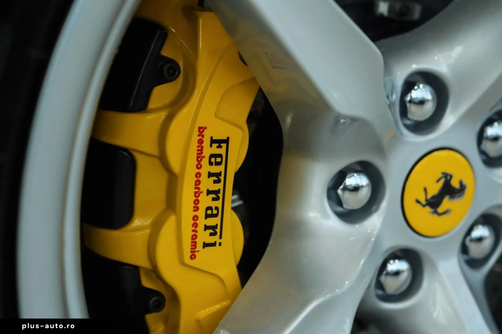 FERRARI F8 Tributo RACING-SEATS CARBON-LED PASS.-DISPLAY