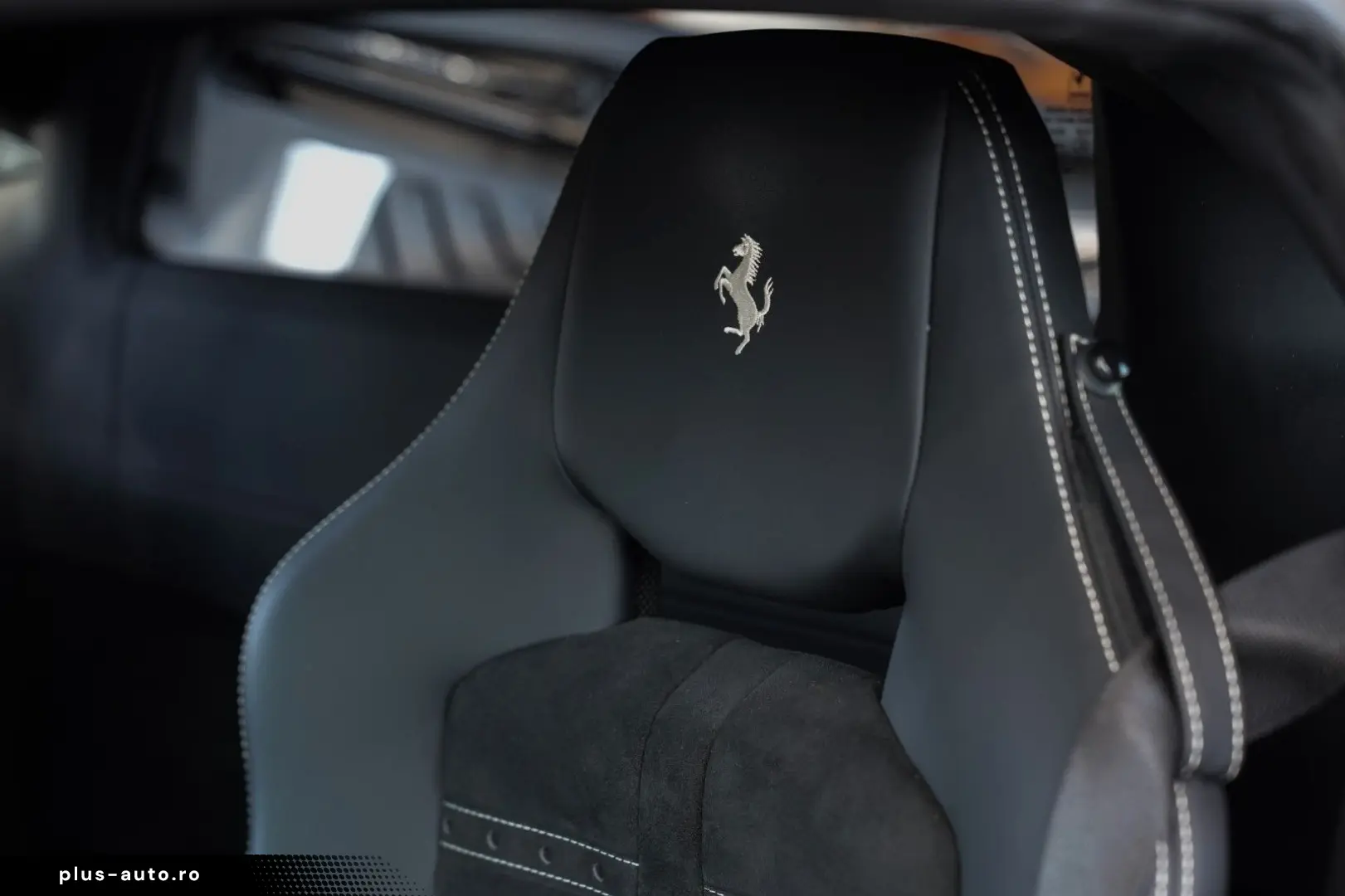 FERRARI F8 Tributo RACING-SEATS CARBON-LED PASS.-DISPLAY