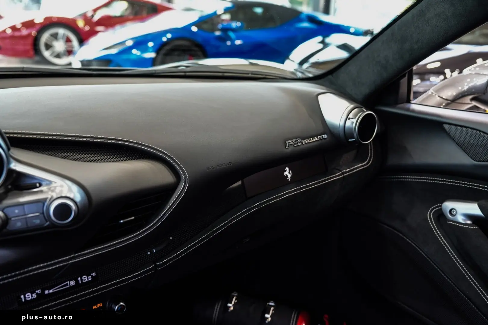 FERRARI F8 Tributo RACING-SEATS CARBON-LED PASS.-DISPLAY