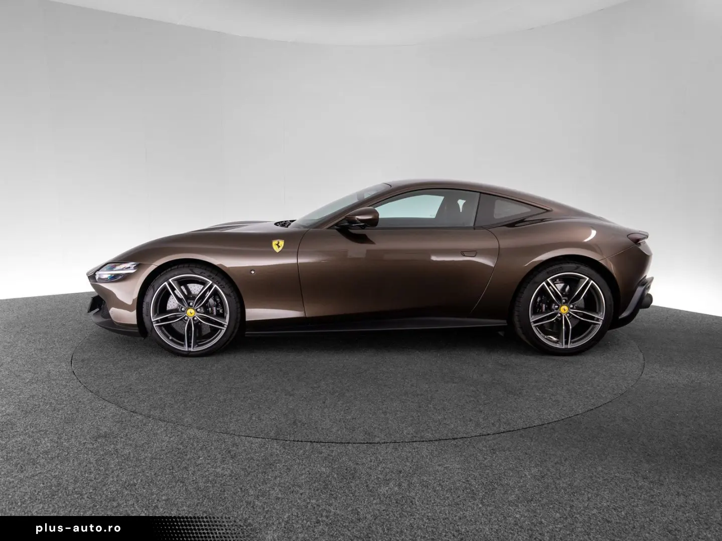 FERRARI Roma FERRARI SINGEN
