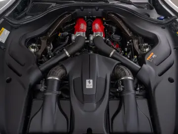 FERRARI Roma FERRARI SINGEN