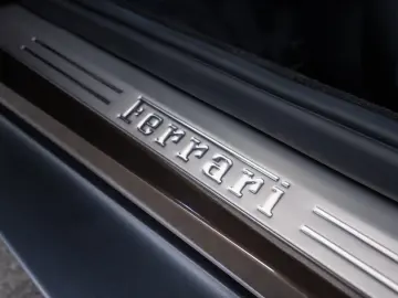 FERRARI Roma FERRARI SINGEN
