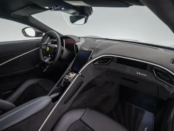 FERRARI Roma FERRARI SINGEN