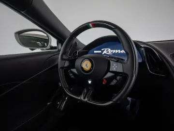 FERRARI Roma