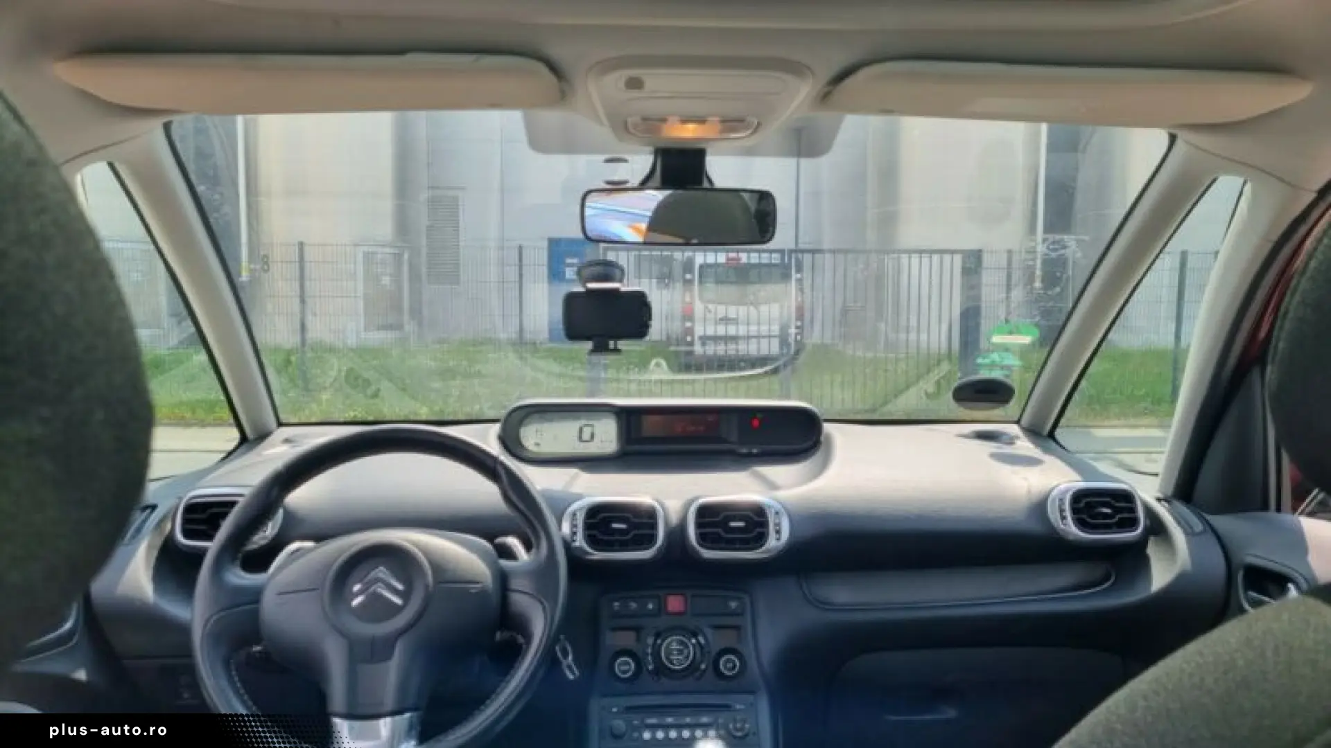 Citroen C3 PICASSO automat  1.6HDi  panoramic  AC auto