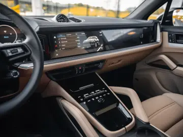 PORSCHE Cayenne S E-Hybrid