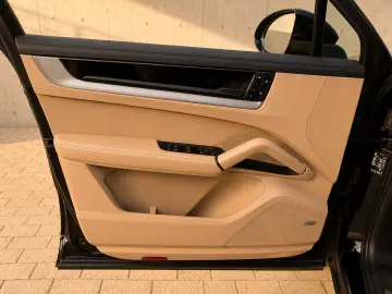 PORSCHE Cayenne 4.0 V8 S Tiptronic