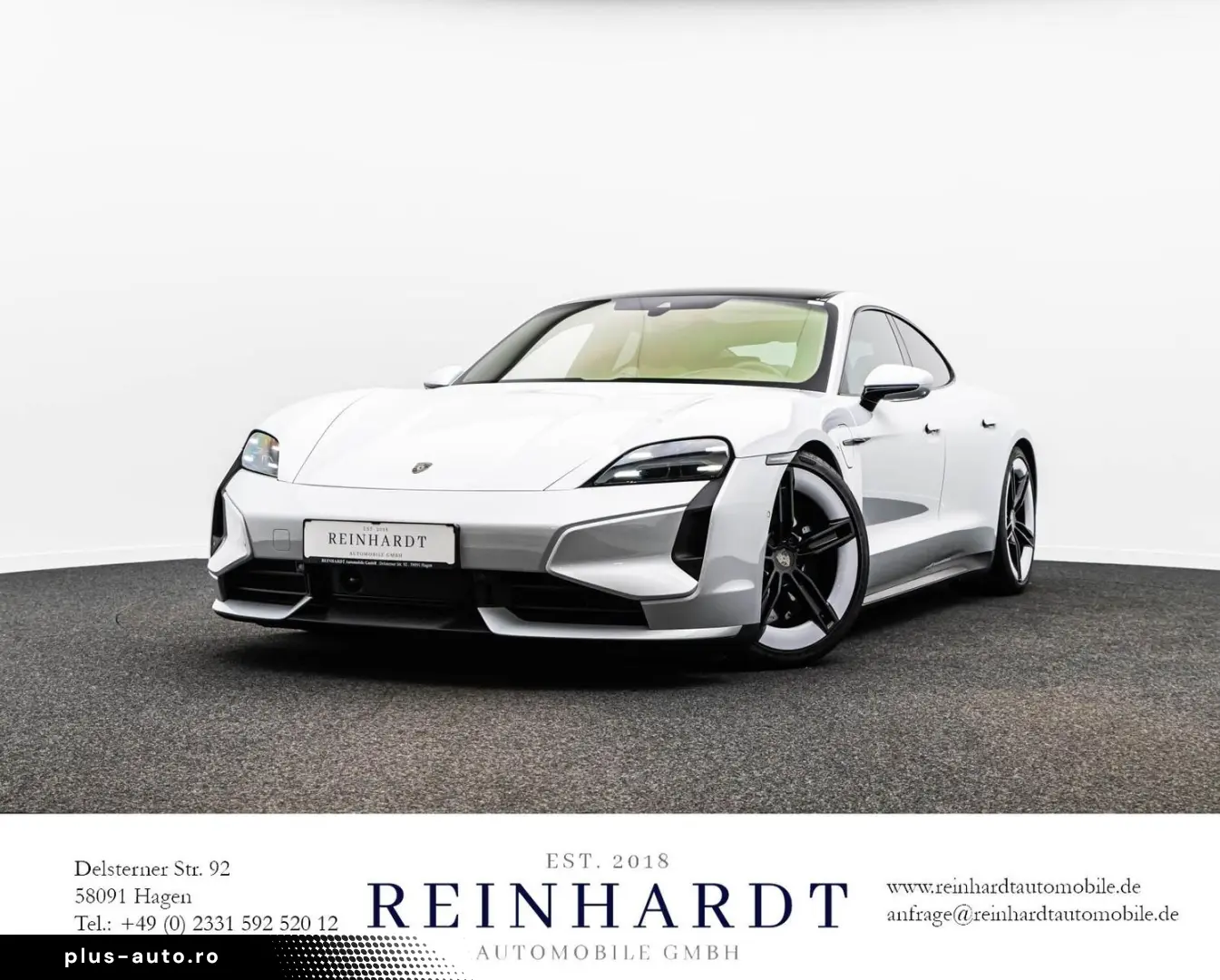 PORSCHE TAYCAN TURBO ACC HuD PANO PDLS  KERAMIK 18-WEGE