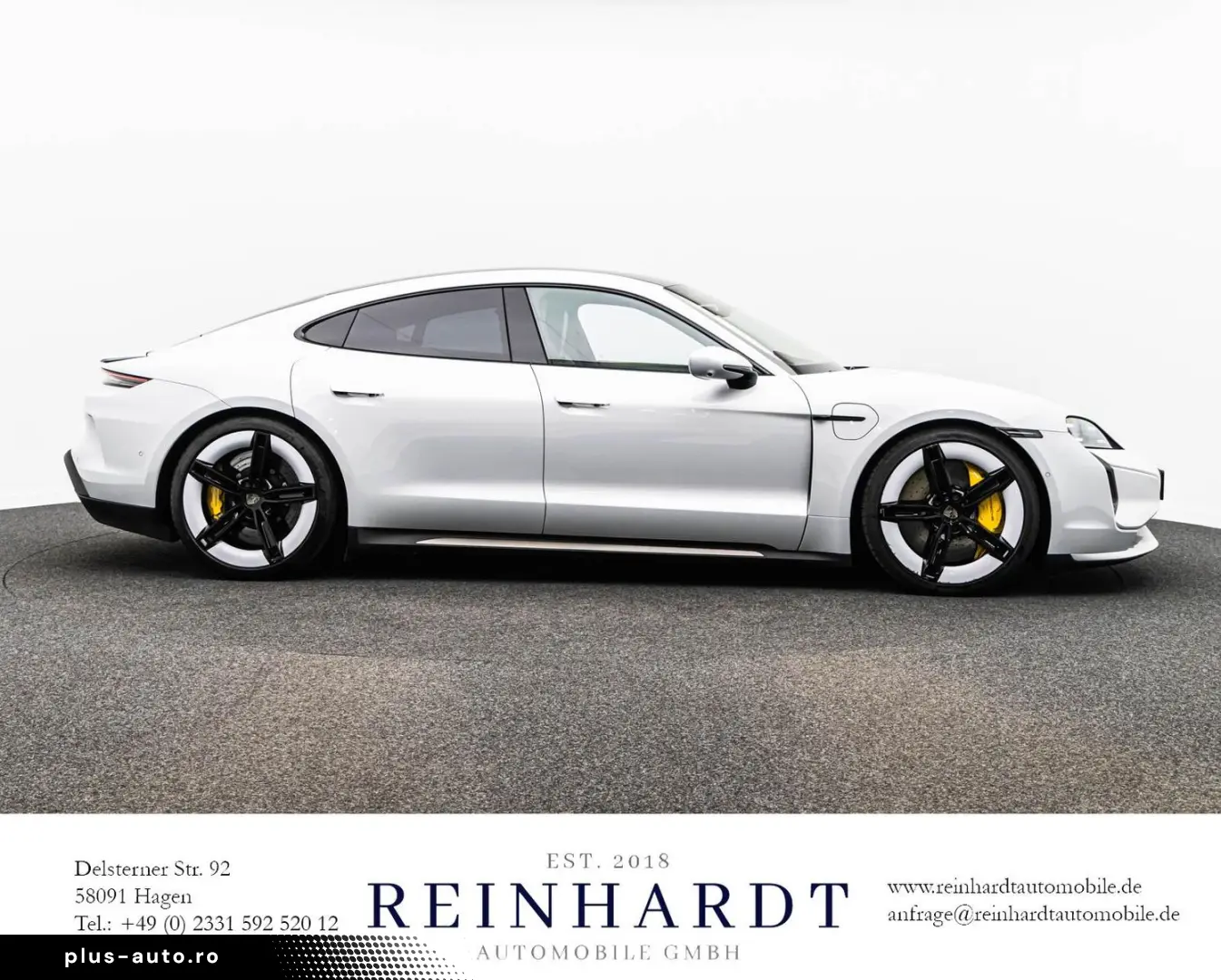 PORSCHE TAYCAN TURBO ACC HuD PANO PDLS  KERAMIK 18-WEGE
