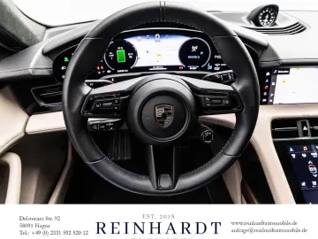 PORSCHE TAYCAN TURBO ACC HuD PANO PDLS  KERAMIK 18-WEGE