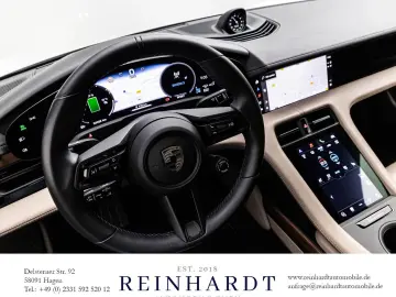 PORSCHE TAYCAN TURBO ACC HuD PANO PDLS  KERAMIK 18-WEGE