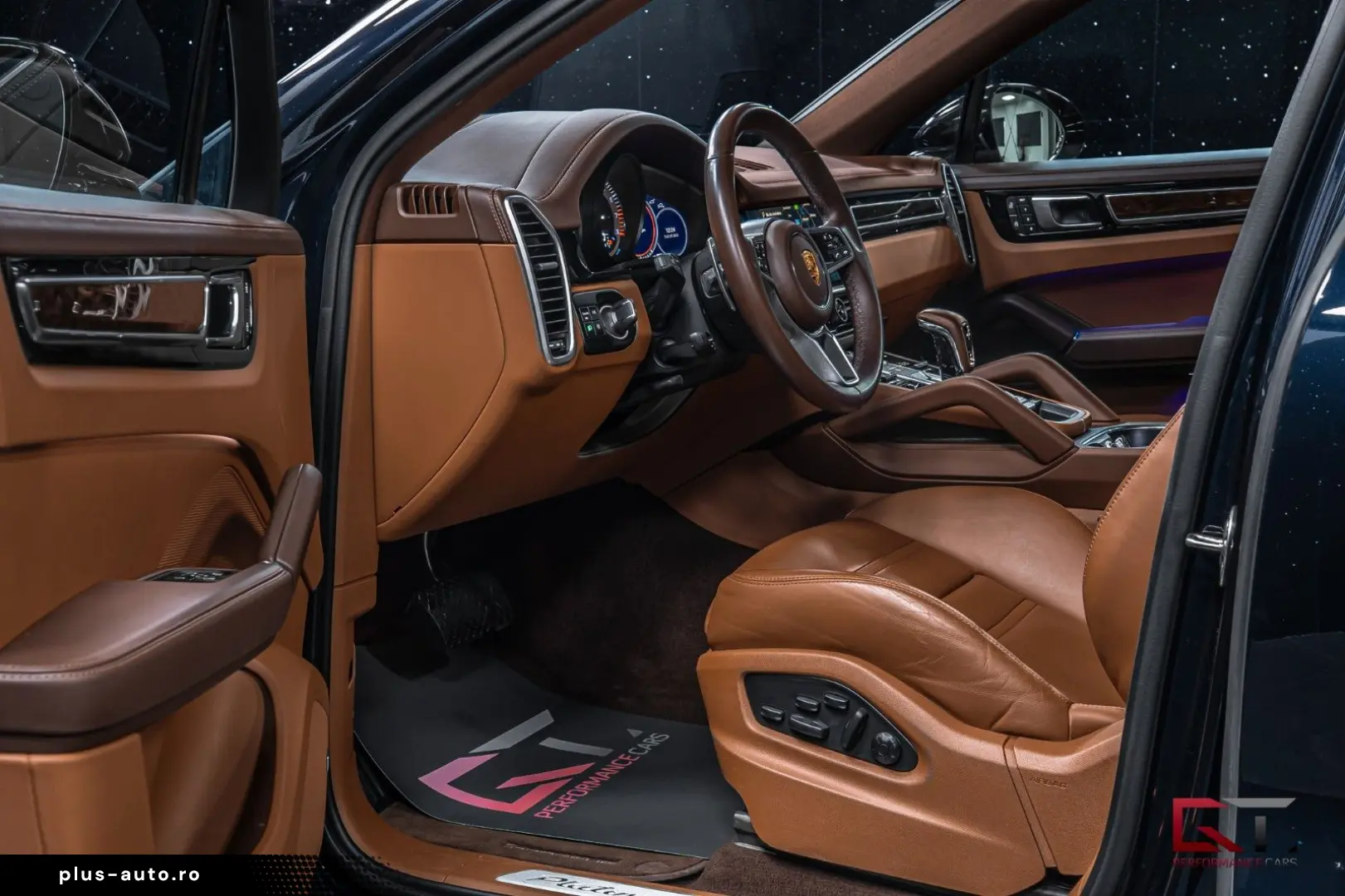PORSCHE Cayenne E-Hyb Coupé PLATINUM SpDesign Club Pano