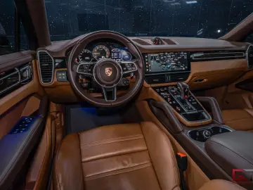 PORSCHE Cayenne E-Hyb Coupé PLATINUM SpDesign Club Pano