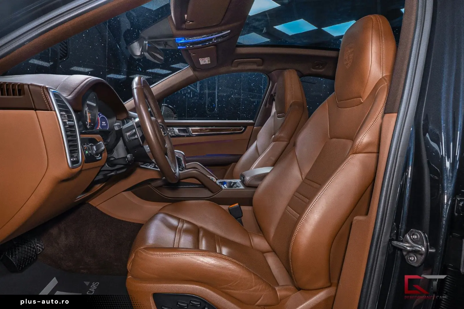 PORSCHE Cayenne E-Hyb Coupé PLATINUM SpDesign Club Pano