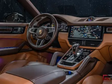 PORSCHE Cayenne E-Hyb Coupé PLATINUM SpDesign Club Pano