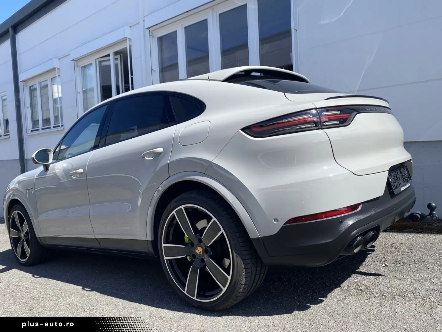 PORSCHE Cayenne Coupe E-Hybrid Platinum Edition