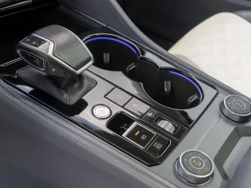 VW Touareg 3.0 TSI eHybrid 4Motion Elegance PANORAM