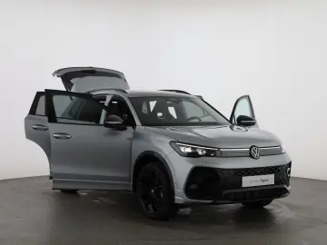 VW Tiguan R-Line TDI 4MOTION DSG