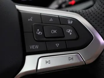 VW Tiguan R-Line TDI 4MOTION DSG
