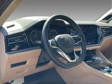 VW Touareg Atmosphere 4M eHybrid Pano HuD IQ 360