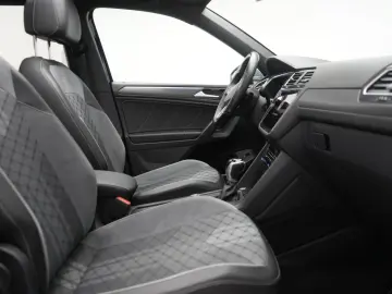 VW Tiguan Allspace 2.0TSI R-Line STHZ 360 Kamera