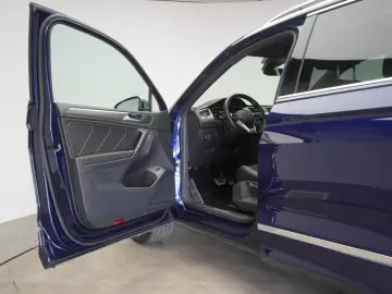 VW Tiguan Allspace 2.0TSI R-Line STHZ 360 Kamera