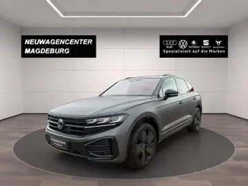 VW Touareg 3.0V6 TDI R-LINE DSG 4x4 NACHTISCHT LUFT