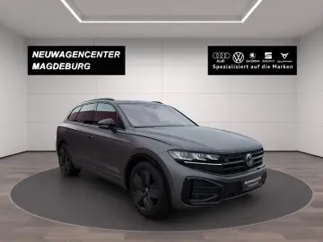VW Touareg 3.0V6 TDI R-LINE DSG 4x4 NACHTISCHT LUFT