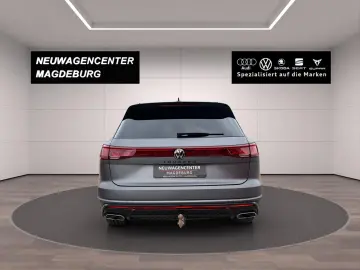 VW Touareg 3.0V6 TDI R-LINE DSG 4x4 NACHTISCHT LUFT