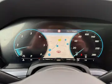 VW Touareg 3.0V6 TDI R-LINE DSG 4x4 NACHTISCHT LUFT